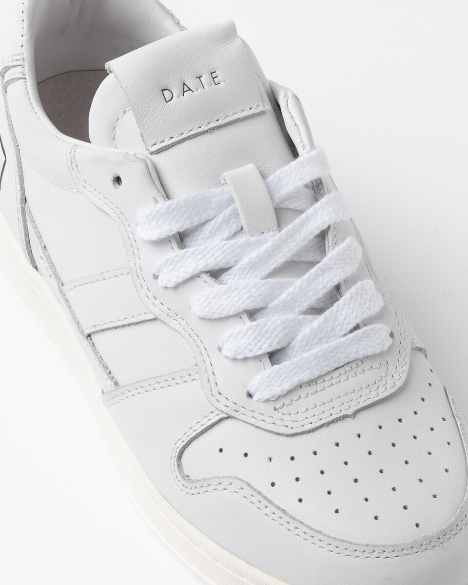 Court 2.0 BASIC WEISS