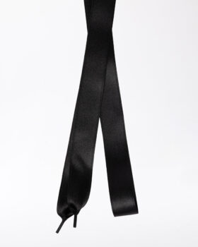 SPITZE AUS SATIN, FARBE SCHWARZ