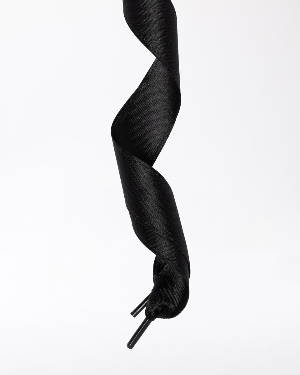 SPITZE AUS SATIN, FARBE SCHWARZ
