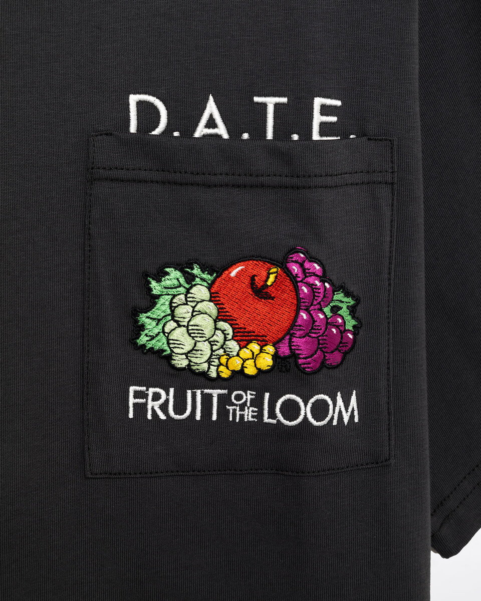 T-SHIRT MIT STICKEREI ANTHRAZIT